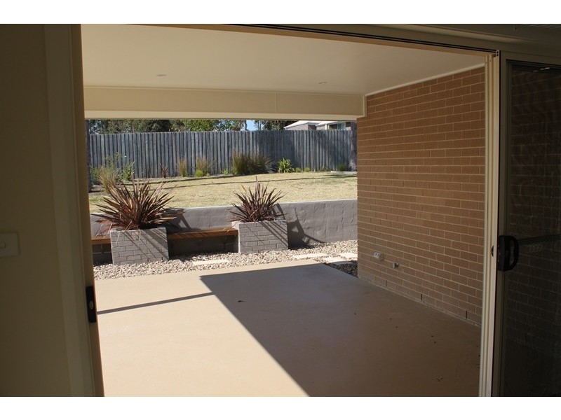 20 Coaster Cct, Vincentia NSW 2540