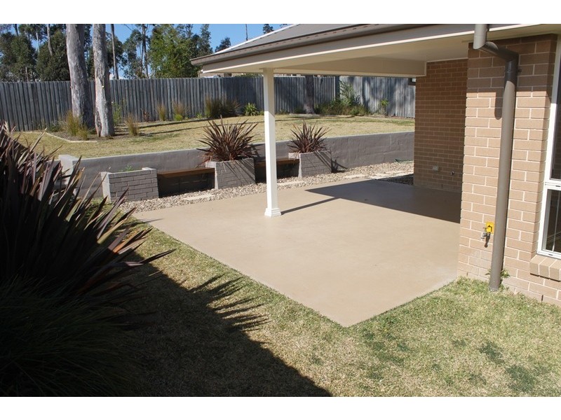 20 Coaster Cct, Vincentia NSW 2540