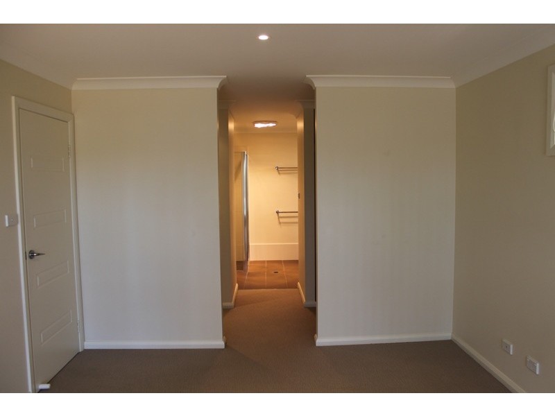 20 Coaster Cct, Vincentia NSW 2540