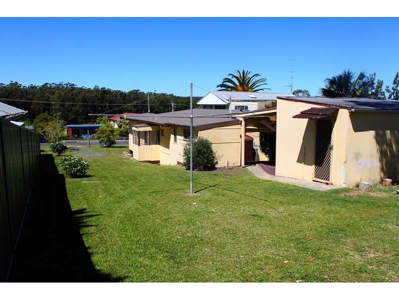 13 Blair Street, Old Erowal Bay NSW 2540