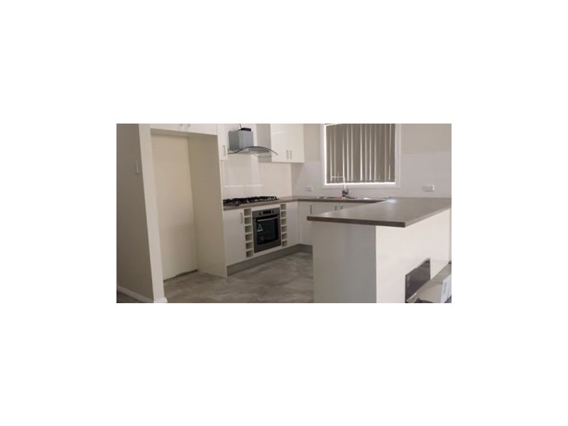 4 Bayswood Avenue, Vincentia NSW 2540