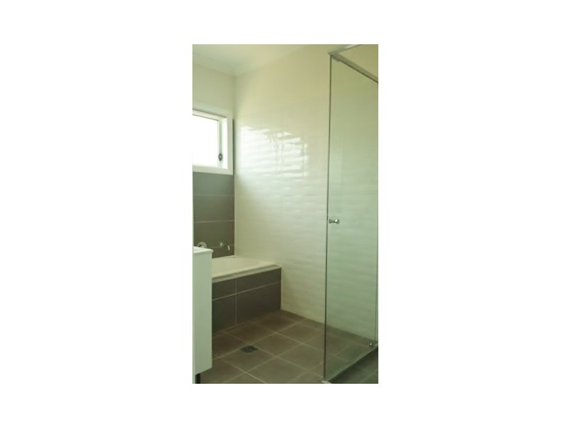 4 Bayswood Avenue, Vincentia NSW 2540