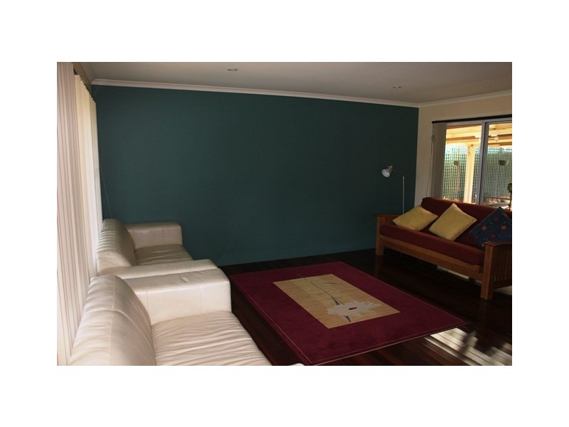 14 Knowles St, Vincentia NSW 2540