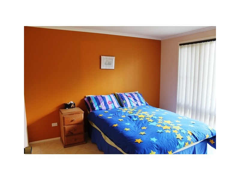 14 Knowles St, Vincentia NSW 2540