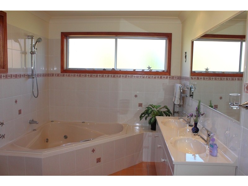 1 Diadem Avenue, Vincentia NSW 2540