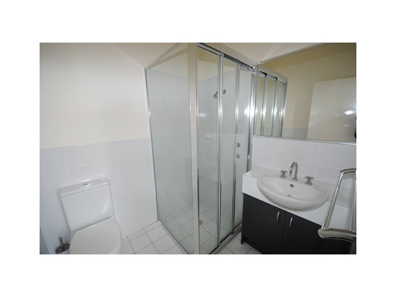 2/225 Elizabeth Drive, Vincentia NSW 2540