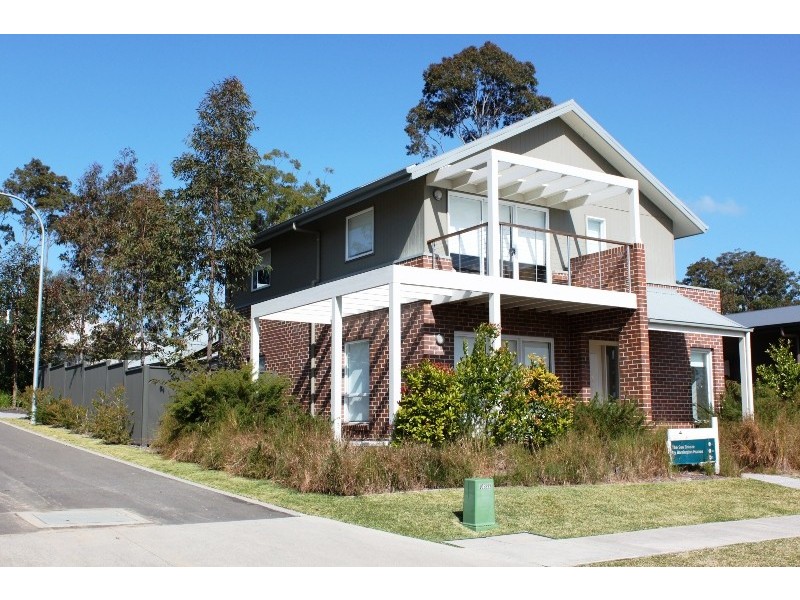 14 Coaster Circuit, Vincentia NSW 2540