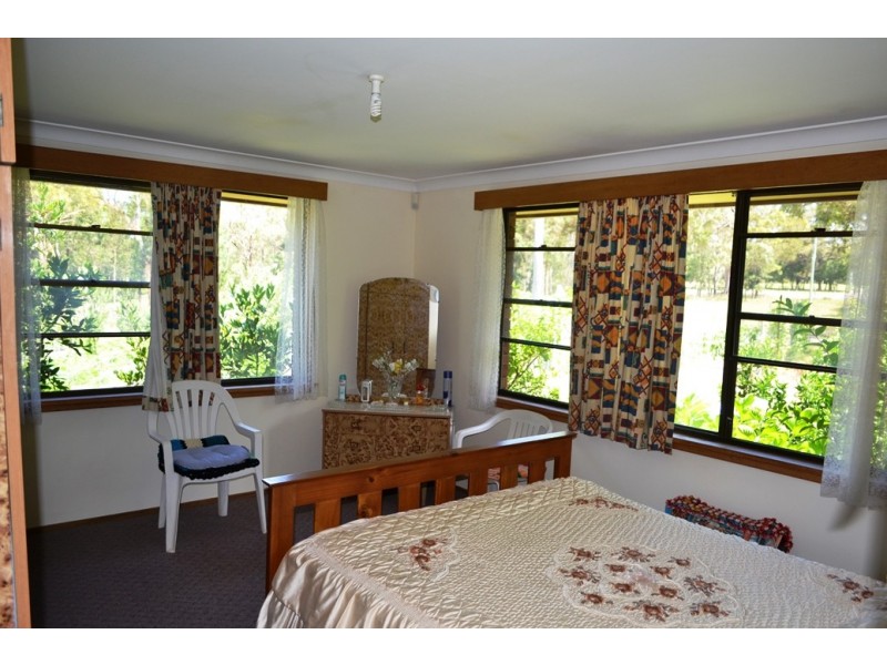 417 Sussex Inlet Road, Sussex Inlet NSW 2540