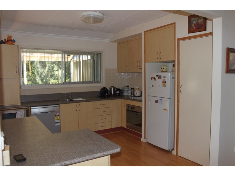 32 Watersedge Ave, Basin View NSW 2540
