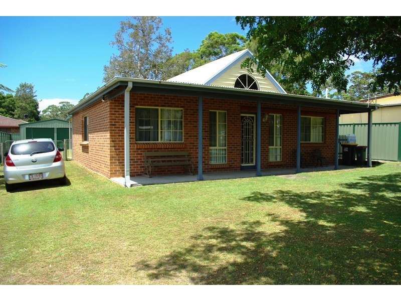 4 Milson Street, Sanctuary Point NSW 2540