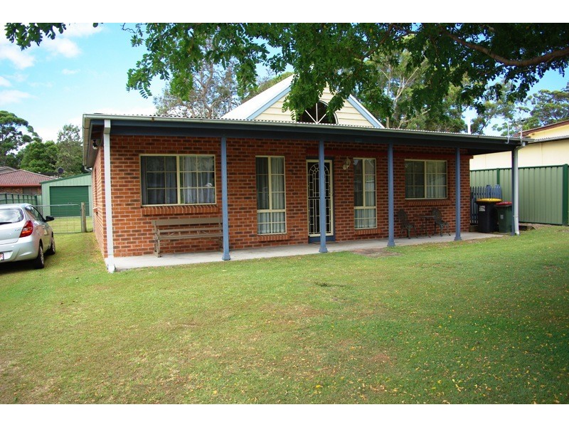 4 Milson Street, Sanctuary Point NSW 2540