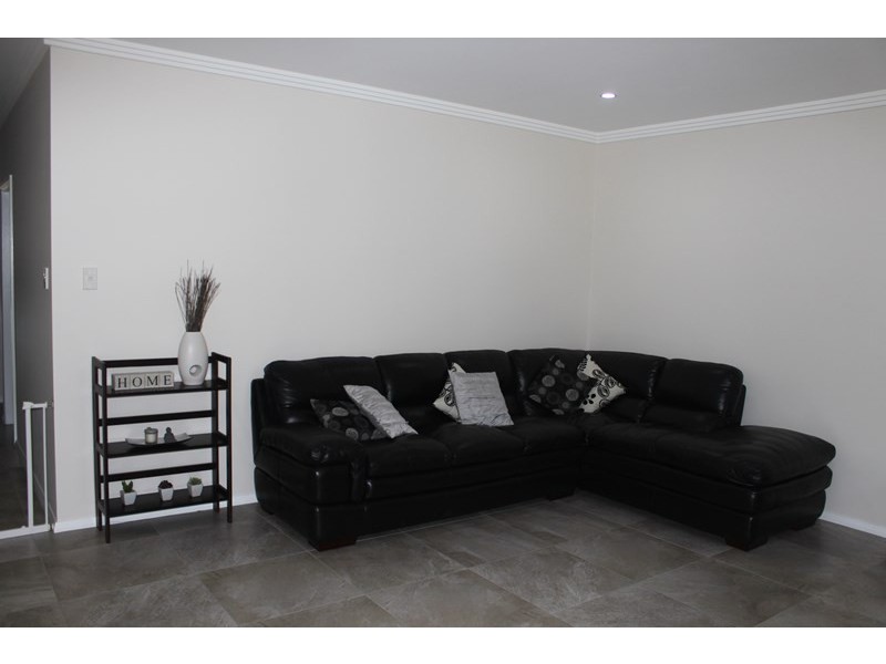 4 Bayswood Ave, Vincentia NSW 2540