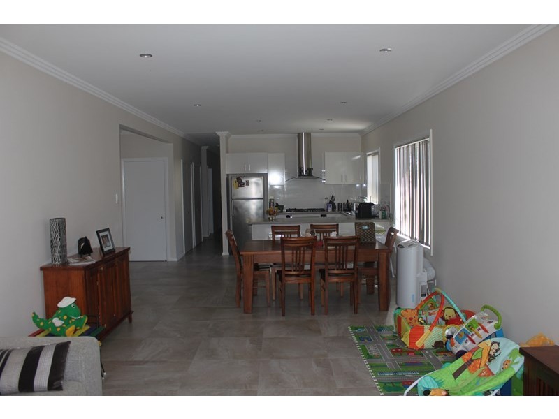 4 Bayswood Ave, Vincentia NSW 2540