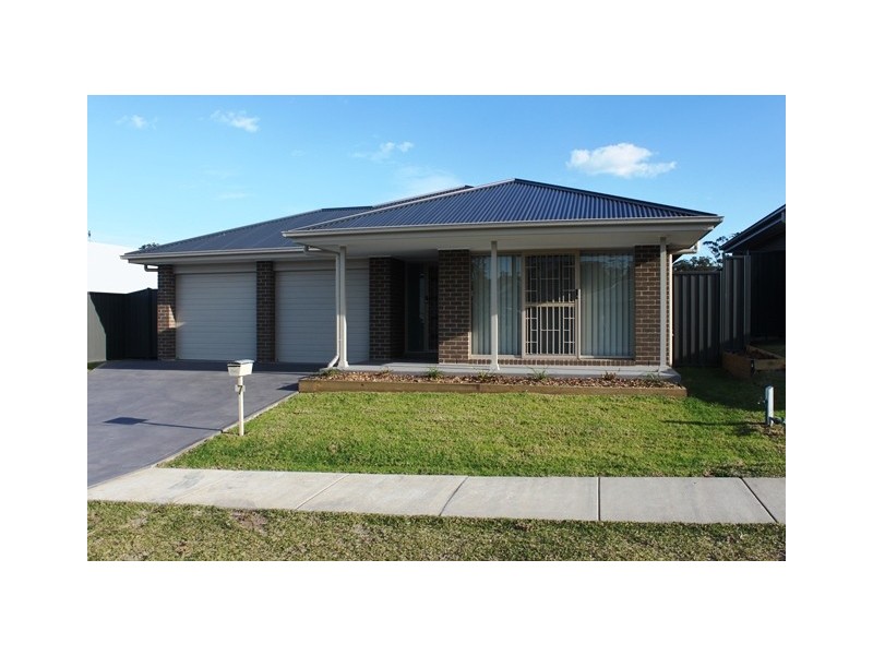 7 TRANSOM STREET, Vincentia NSW 2540