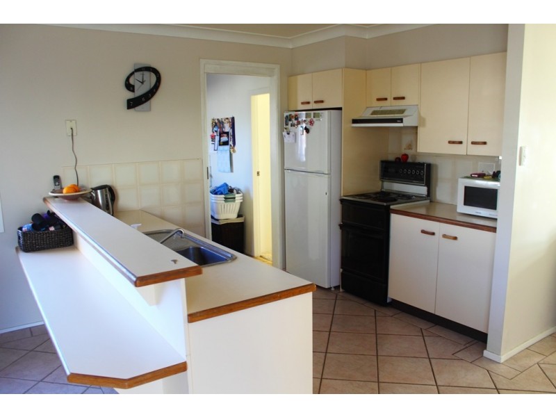 26 John St, Basin View NSW 2540
