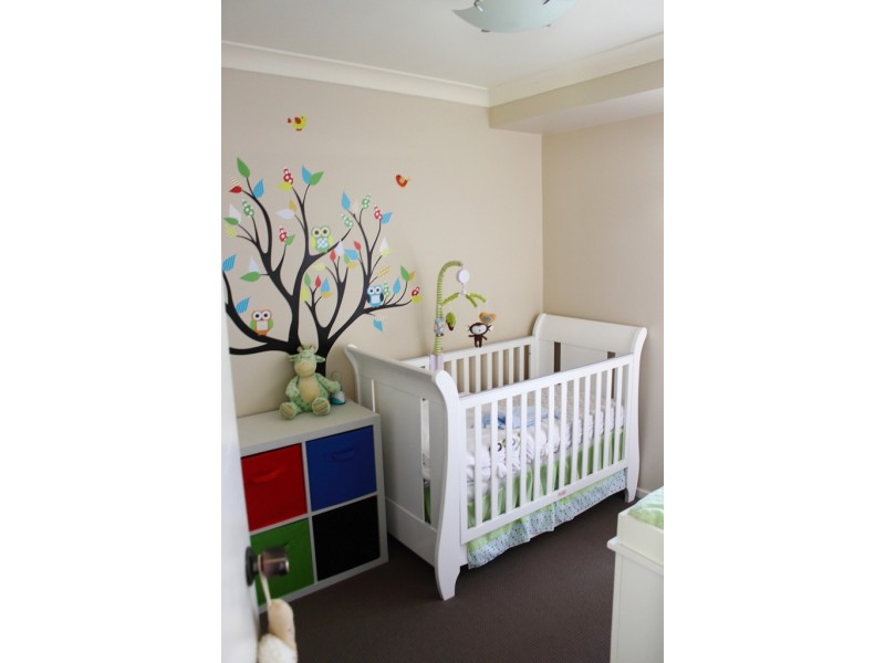 26 John St, Basin View NSW 2540
