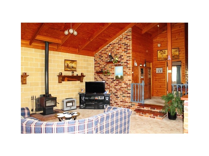 24 John Street, Basin View NSW 2540