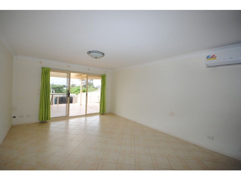 27 Turvey Cres, St Georges Basin NSW 2540