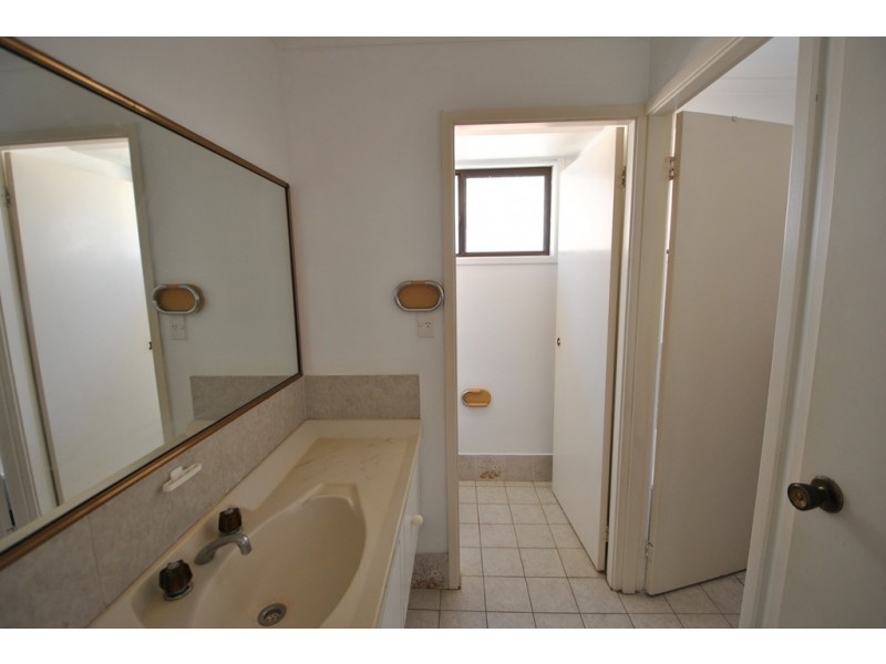 94 Paradise Beach Road, Sanctuary Point NSW 2540