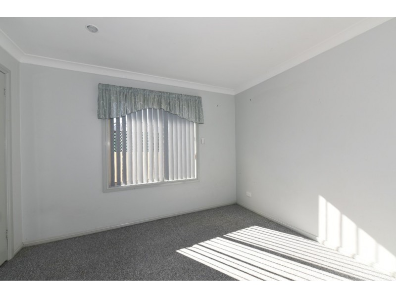 6 Hurst Place, St Georges Basin NSW 2540
