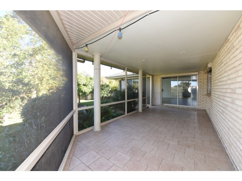 6 Hurst Place, St Georges Basin NSW 2540