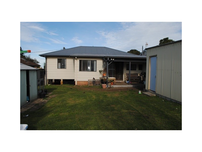 3 Mulgen Crescent, Bomaderry NSW 2541