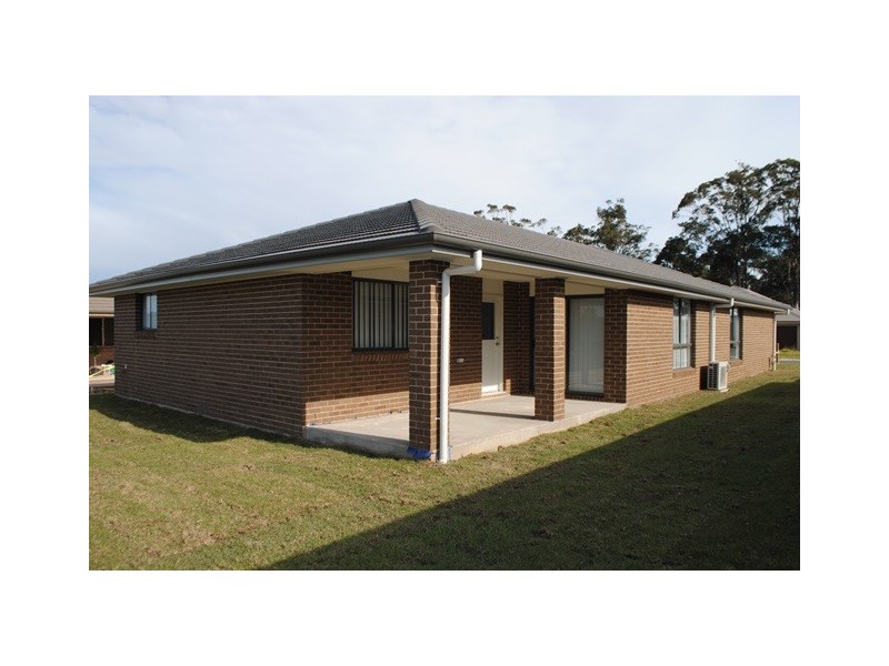 9 Bowerbird, South Nowra NSW 2541