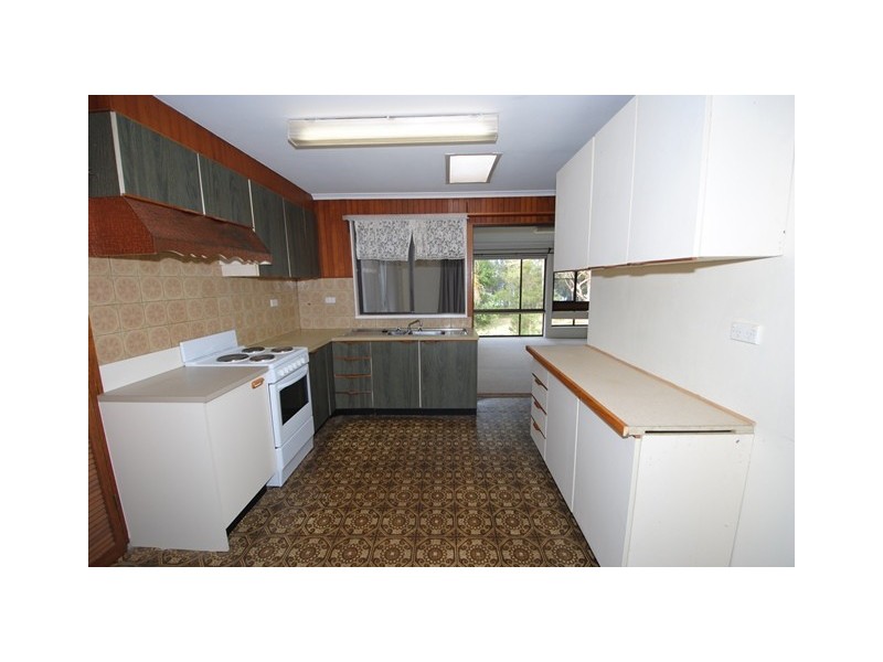 30 Harriss Ave, Basin View NSW 2540