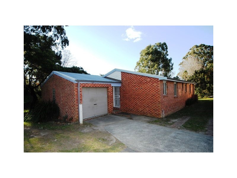 79 Kalandar Street, Nowra NSW 2541