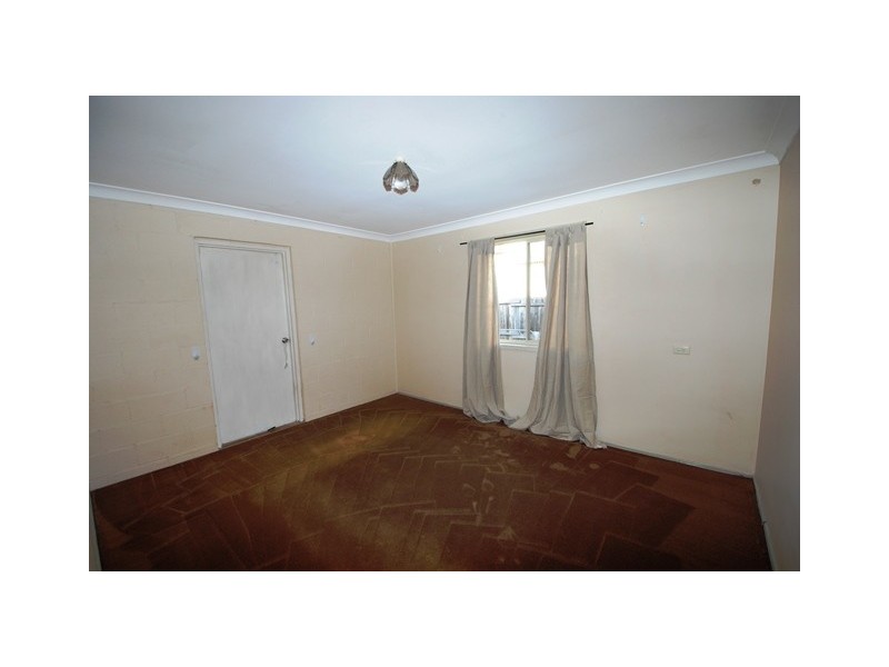 79 Kalandar Street, Nowra NSW 2541