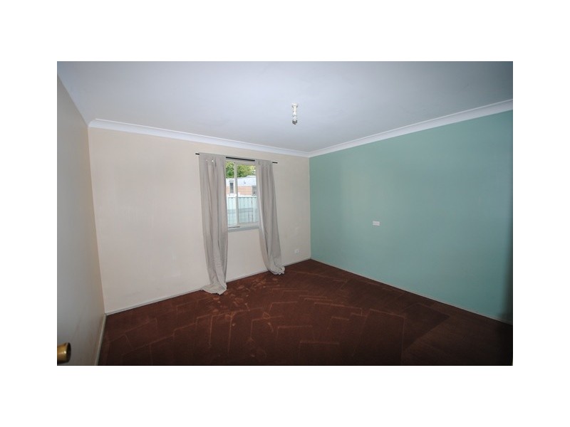 79 Kalandar Street, Nowra NSW 2541