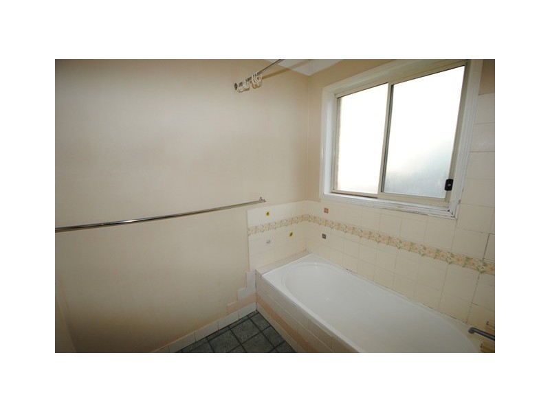 79 Kalandar Street, Nowra NSW 2541