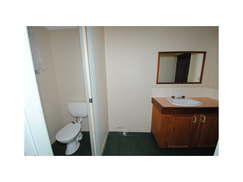 79 Kalandar Street, Nowra NSW 2541