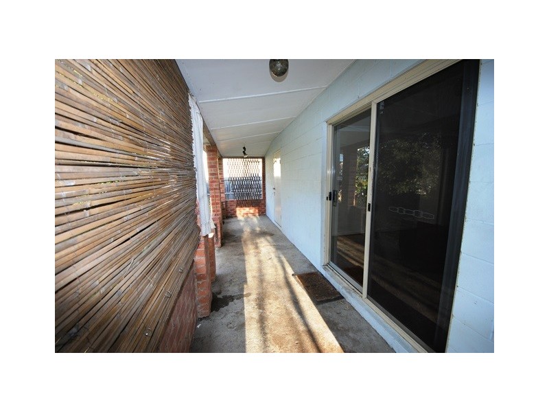 79 Kalandar Street, Nowra NSW 2541