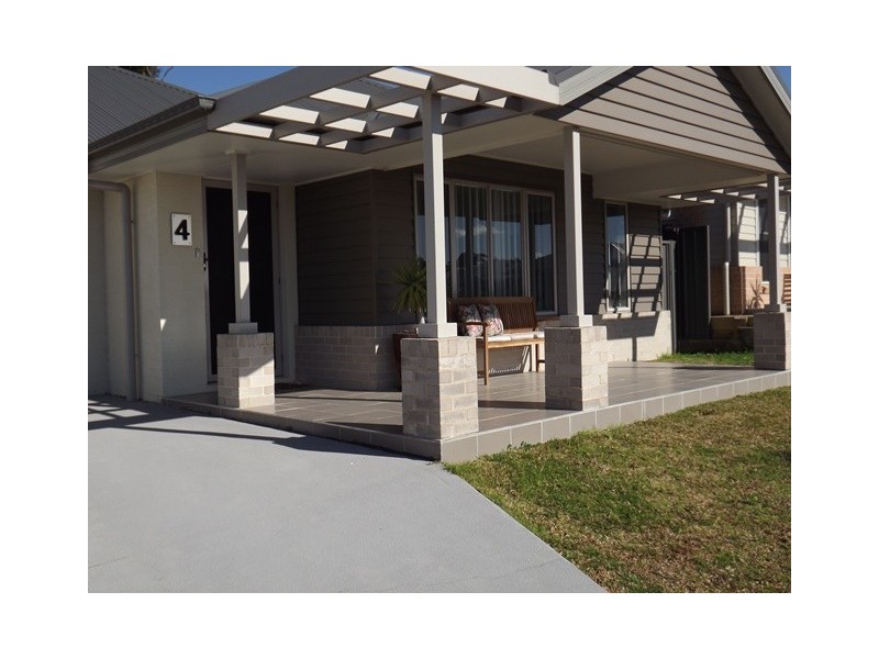 4 Dinghy Street, Vincentia NSW 2540