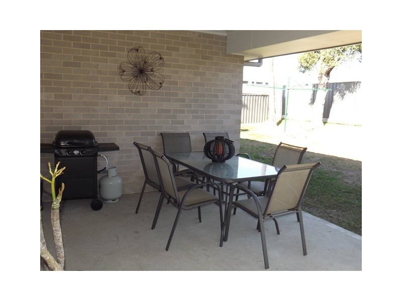 4 Dinghy Street, Vincentia NSW 2540