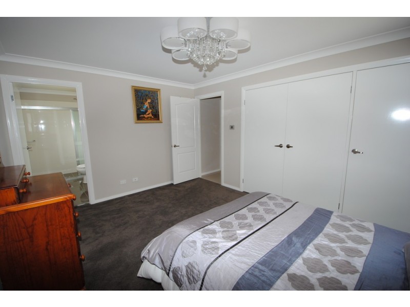 11 Bowerbird St, South Nowra NSW 2541