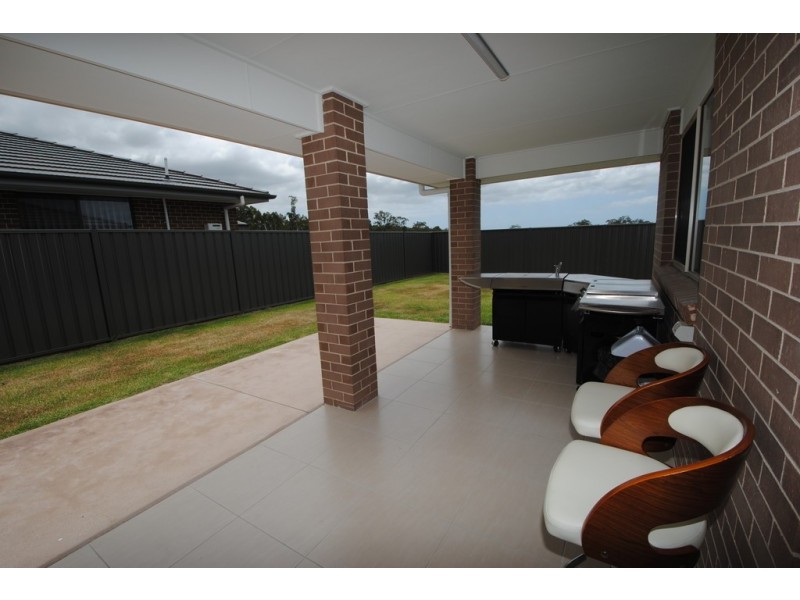 11 Bowerbird St, South Nowra NSW 2541
