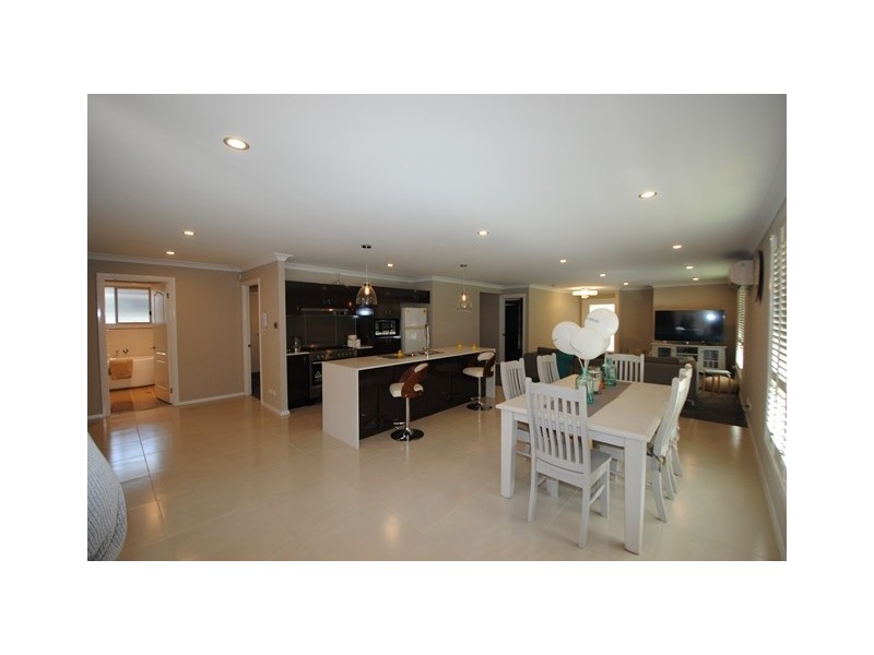 11 Bowerbird St, South Nowra NSW 2541