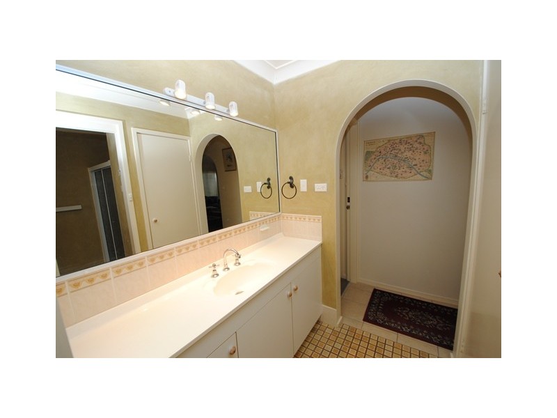 36 Condie Cres, North Nowra NSW 2541