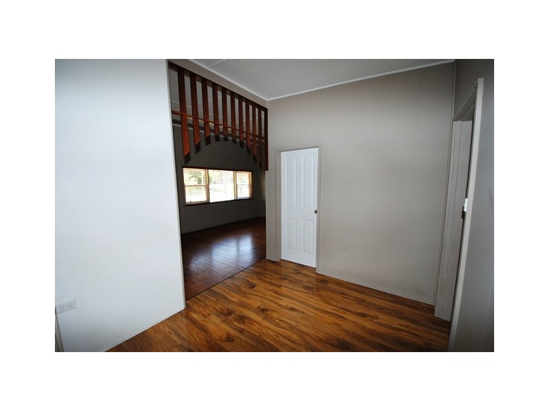 8 Edward Street, Vincentia NSW 2540