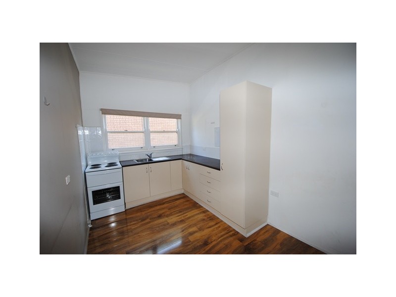 8 Edward Street, Vincentia NSW 2540