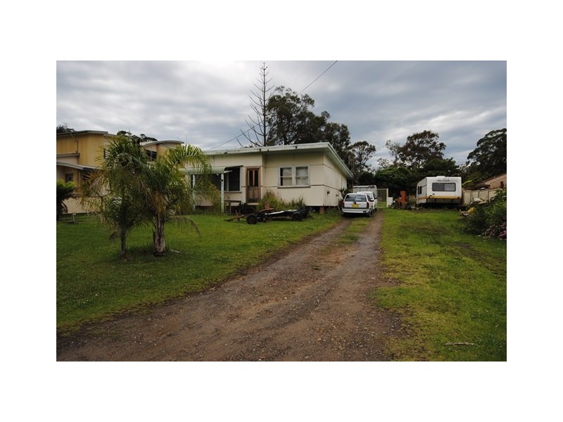 82 Currambene Street, Huskisson NSW 2540
