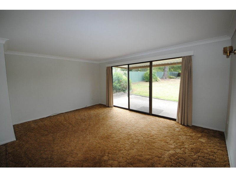 10 Albatross Road, Nowra NSW 2541