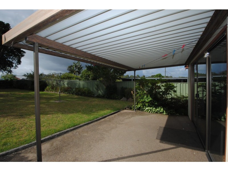 10 Albatross Road, Nowra NSW 2541