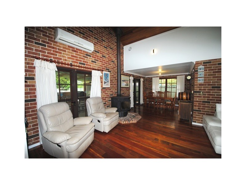 209 Grange Road, St Georges Basin NSW 2540