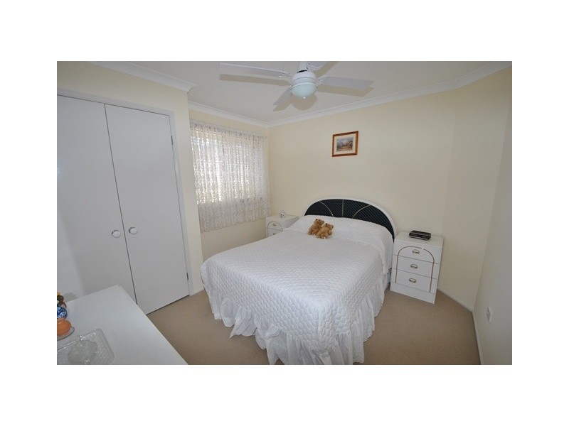 15 Carrington Park Drive, Nowra NSW 2541