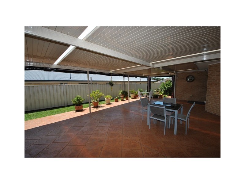 15 Carrington Park Drive, Nowra NSW 2541