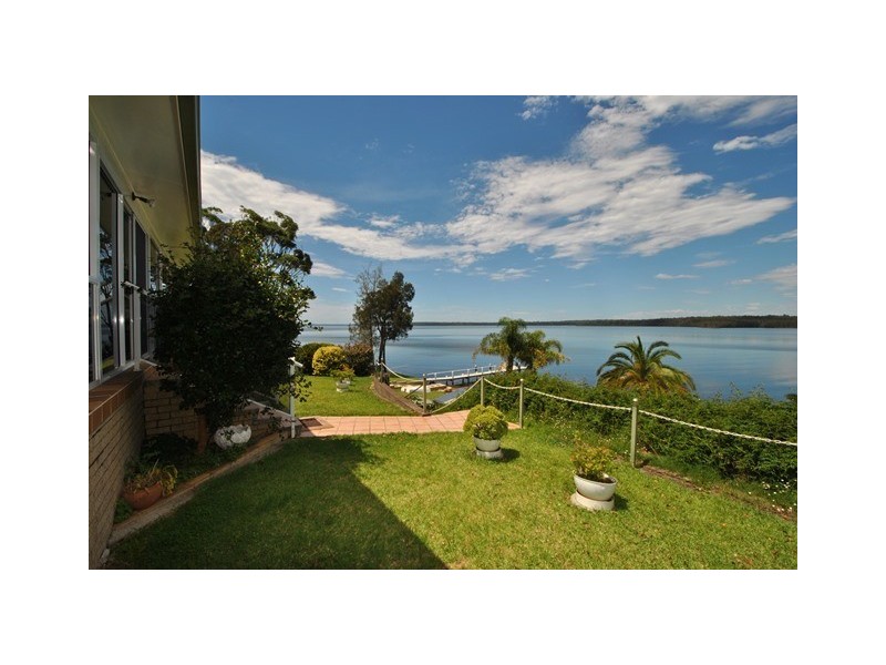 80 Basin View Parade, Basin View NSW 2540