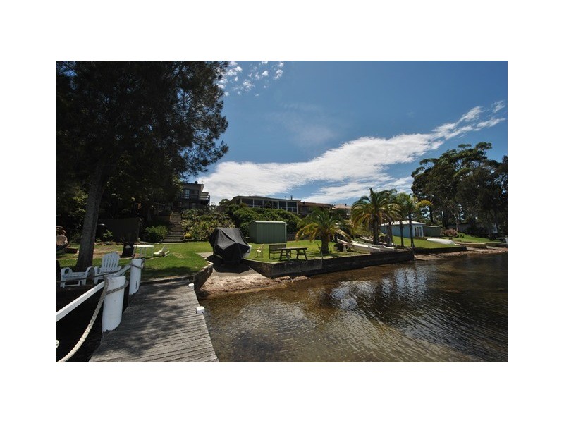 80 Basin View Parade, Basin View NSW 2540